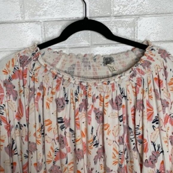 Free People Lexington Ivory Off the Shoulder Top - Picture 5 of 10